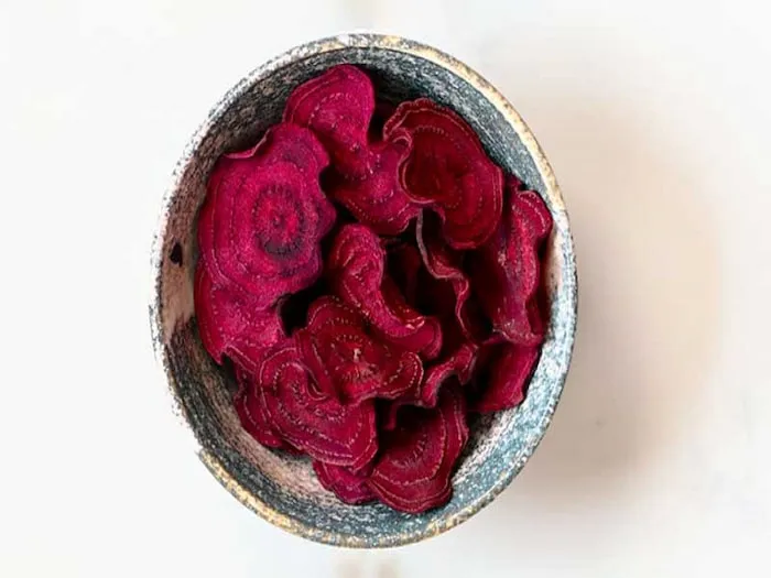 لبو خشک شده + قیمت خرید، کاربرد، مصارف و خواص